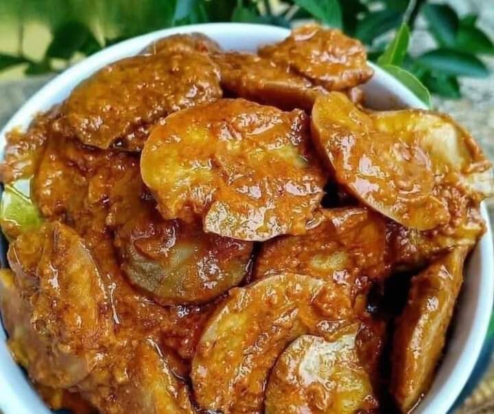 Rendang jengkol